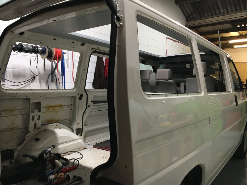 T4 window fitting, from checks to finish
